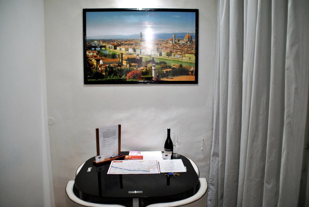 Firenze Rentals Suite Servi Экстерьер фото